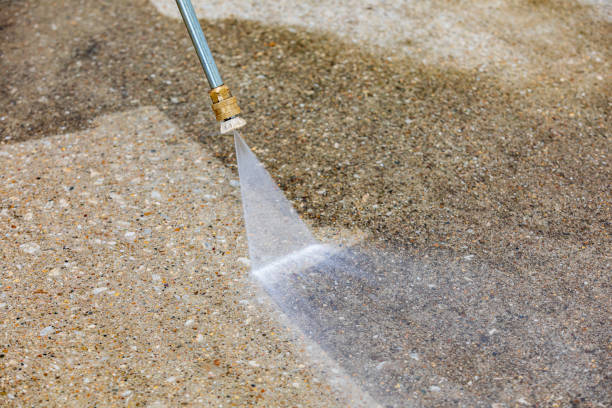 Best Spring Cleaning  in Barneveld, WI